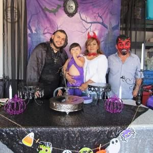 Meet your Posher, Teresa